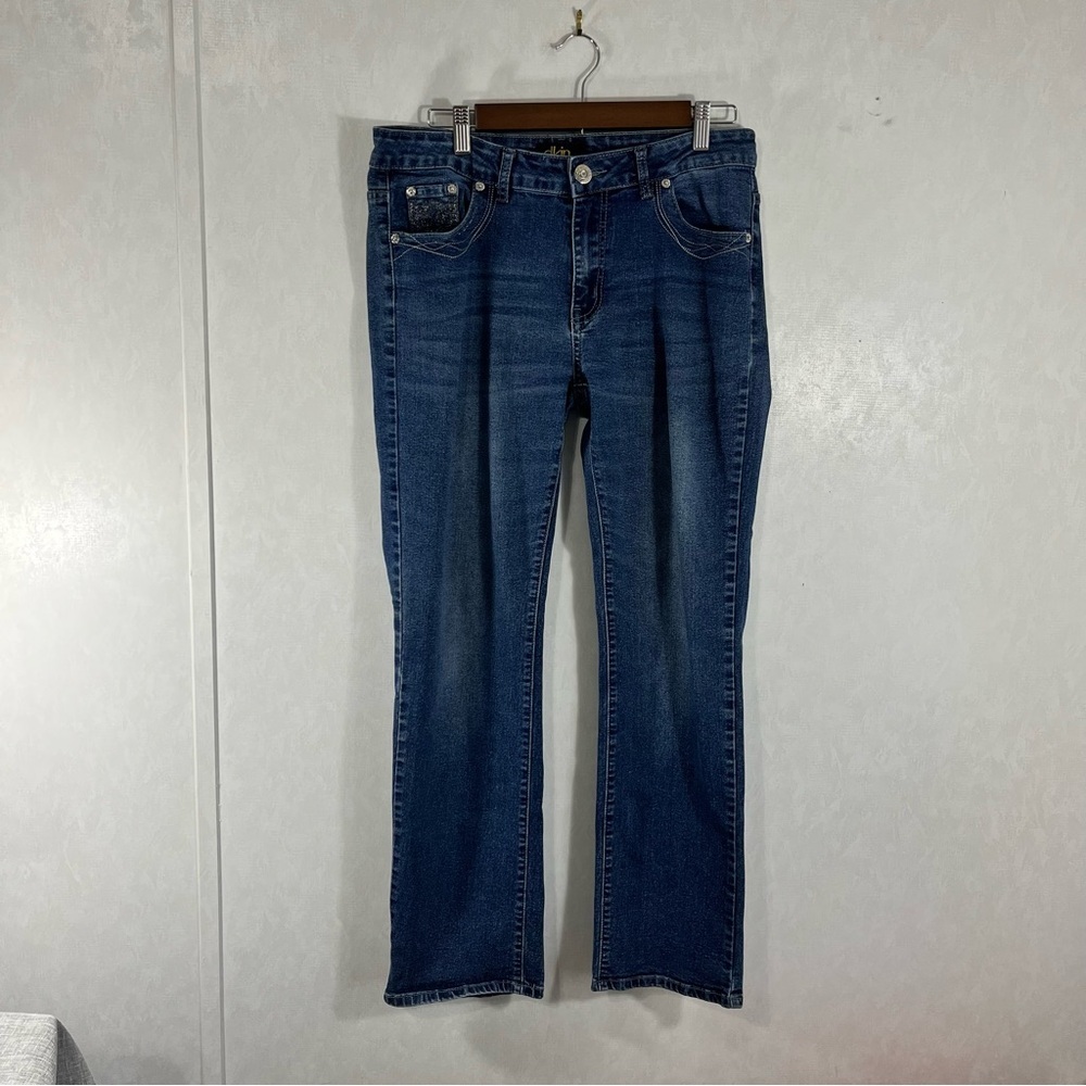 dKin Women's Straight Leg Blue Jeans Rhinestone Pockets - Picture 2 of 8